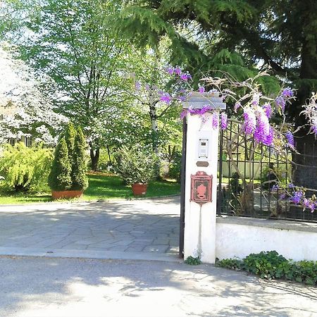 Villa Maria Sole Revello Luaran gambar