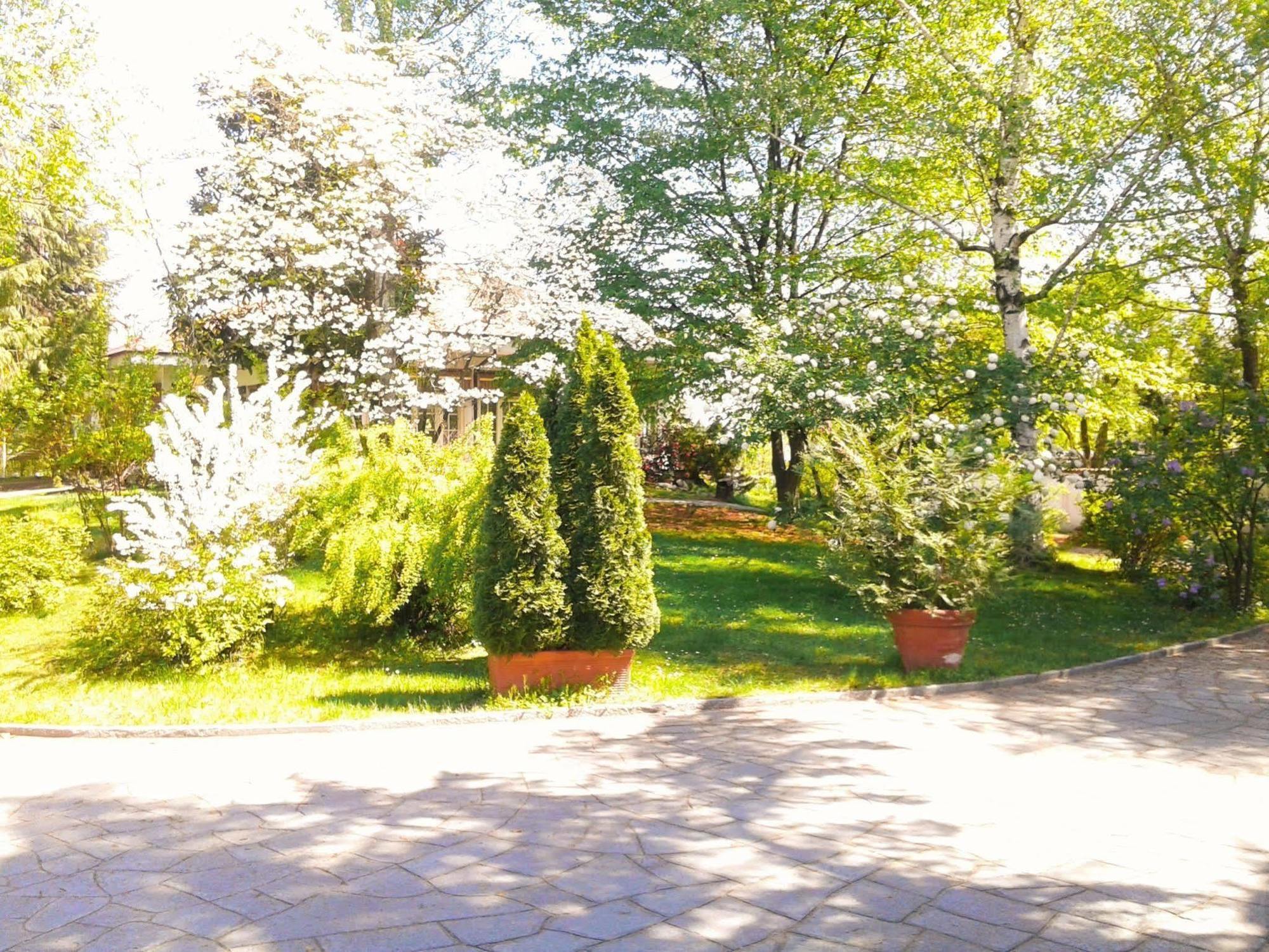 Villa Maria Sole Revello Luaran gambar
