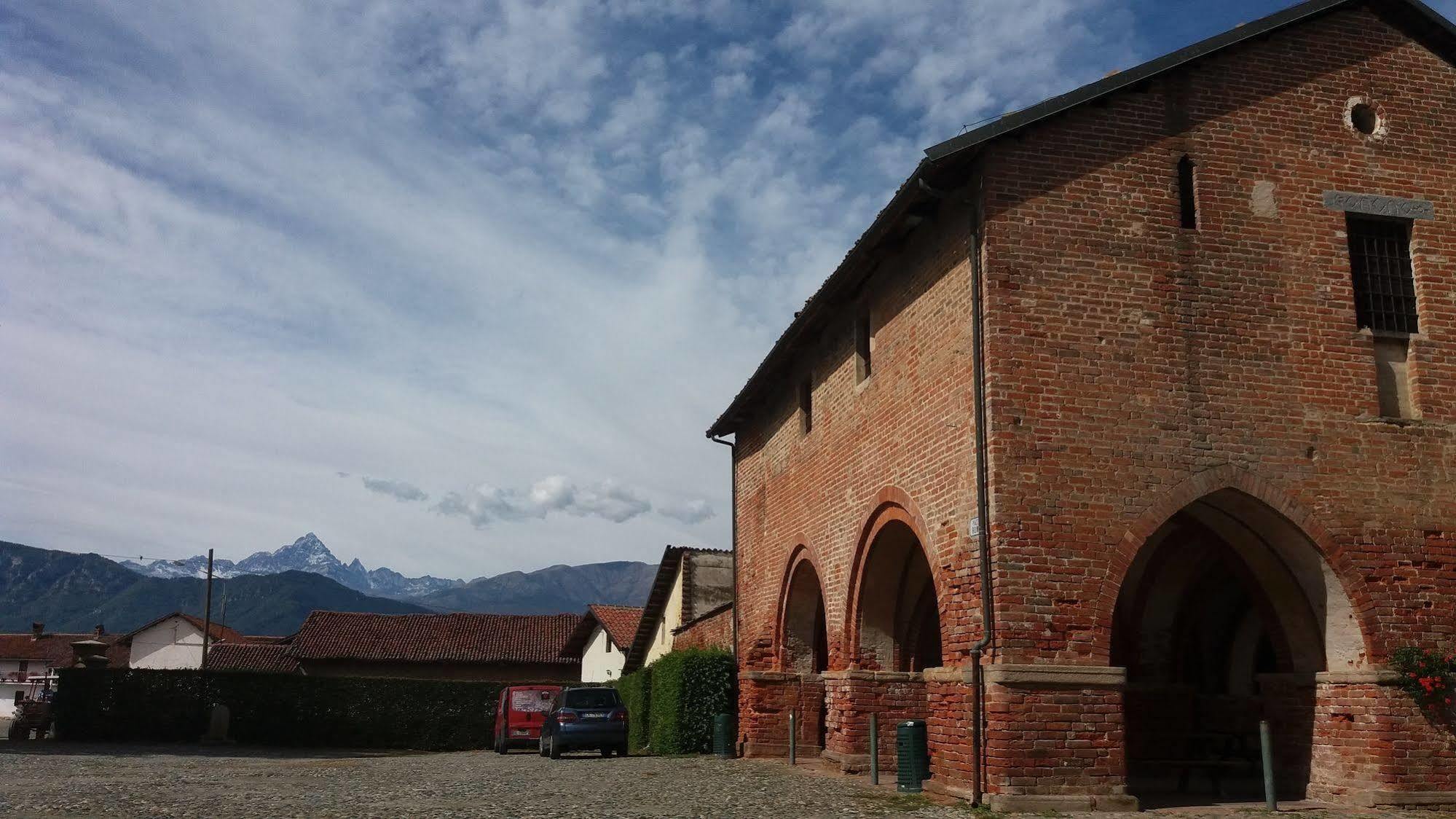 Villa Maria Sole Revello Luaran gambar